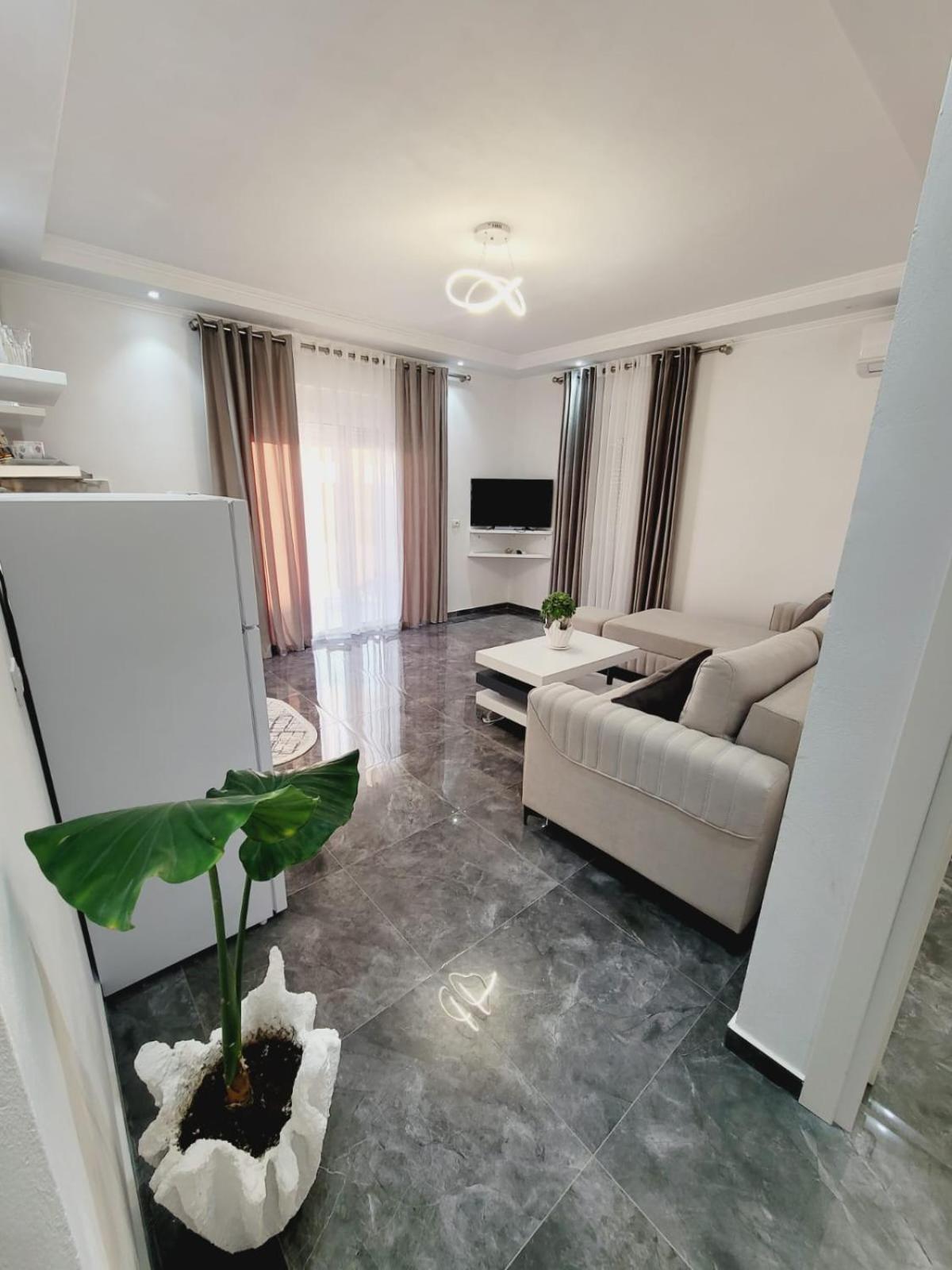 Apartment Makla Sarande